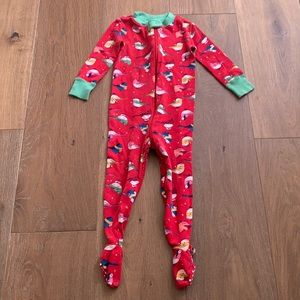 Hanna Andersson Christmas birds footie pajamas size 18-24 mos